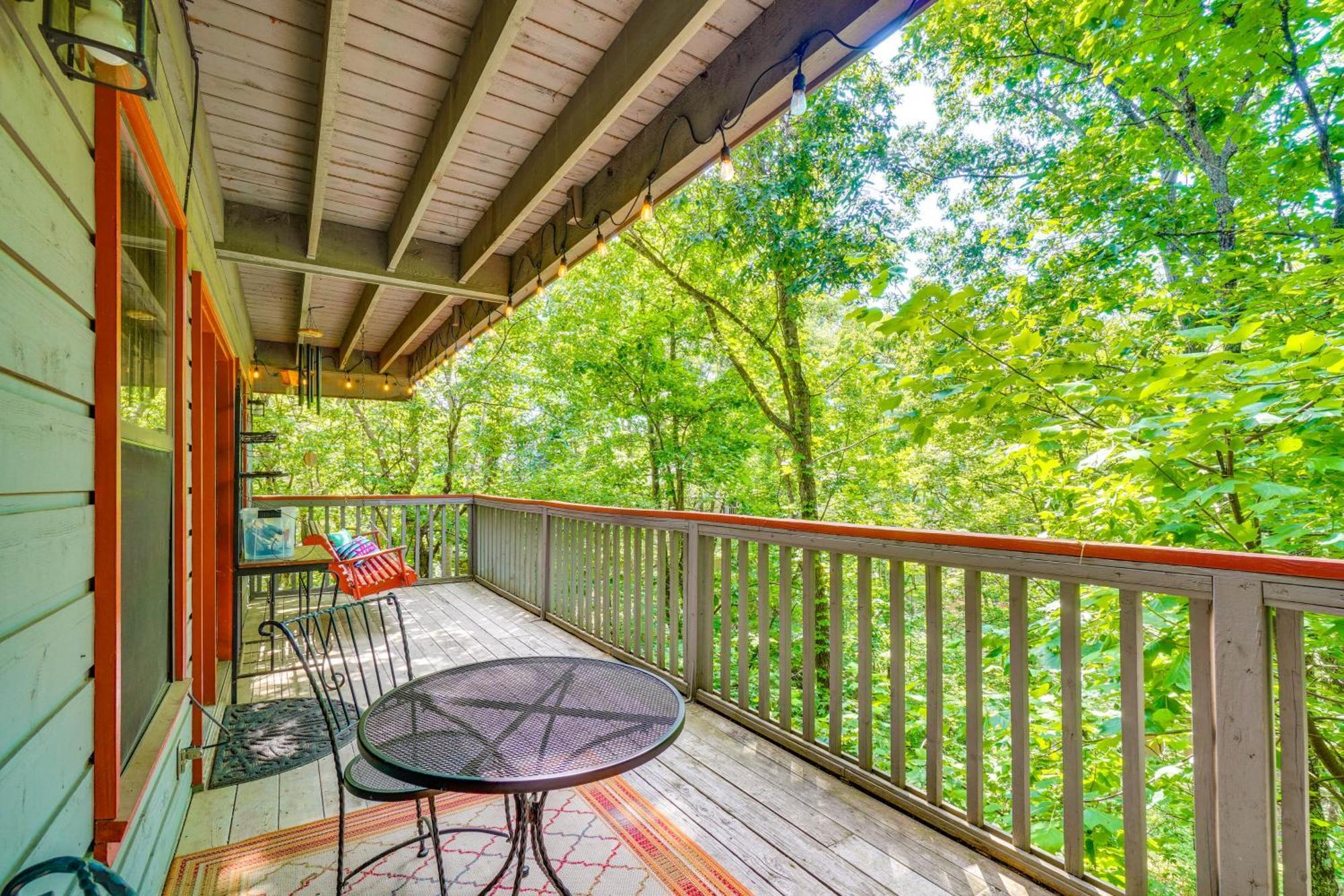 Smoky Mountain Cabin With Deck And Hot Tub! 鸽子谷 外观 照片